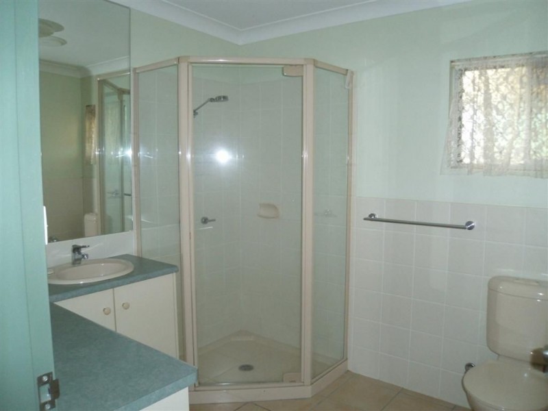 2/13 Cecil Street, Warwick QLD 4370