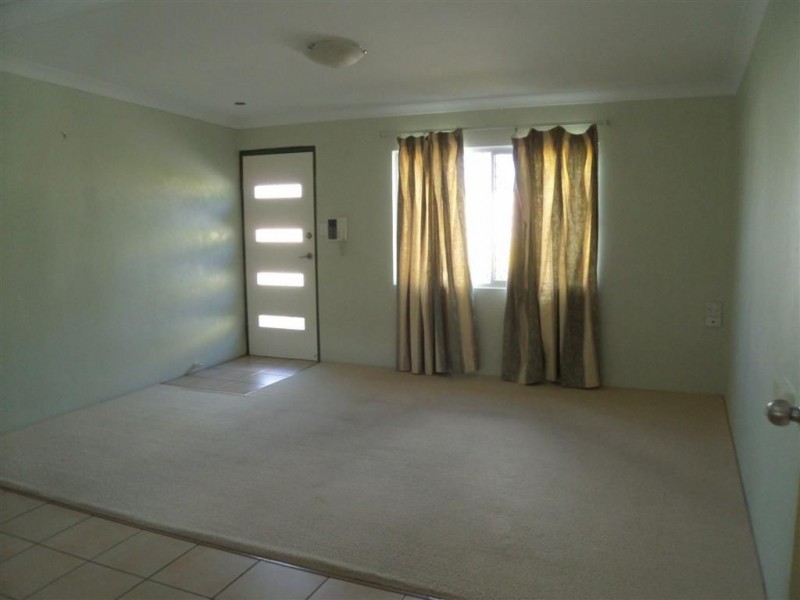 2/13 Cecil Street, Warwick QLD 4370