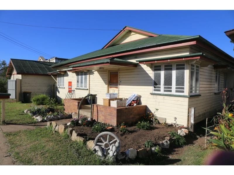68 Albion Street, Warwick QLD 4370