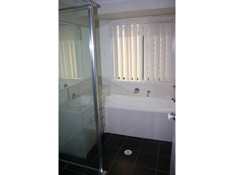 25 Reyburn Street, Warwick QLD 4370