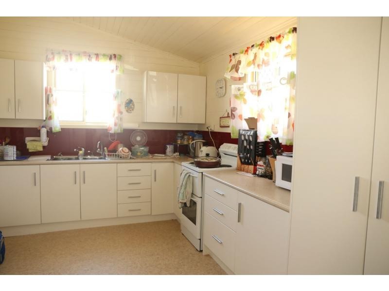 102 Wood Street, Warwick QLD 4370