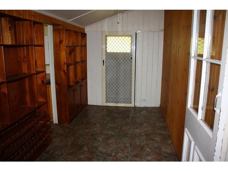 29 South Street, Allora QLD 4362