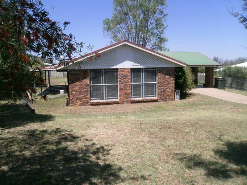 10 Lyons Crescent, Warwick QLD 4370