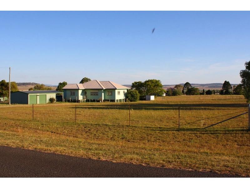 34 Sparksmans Road, Mount Marshall QLD 4362