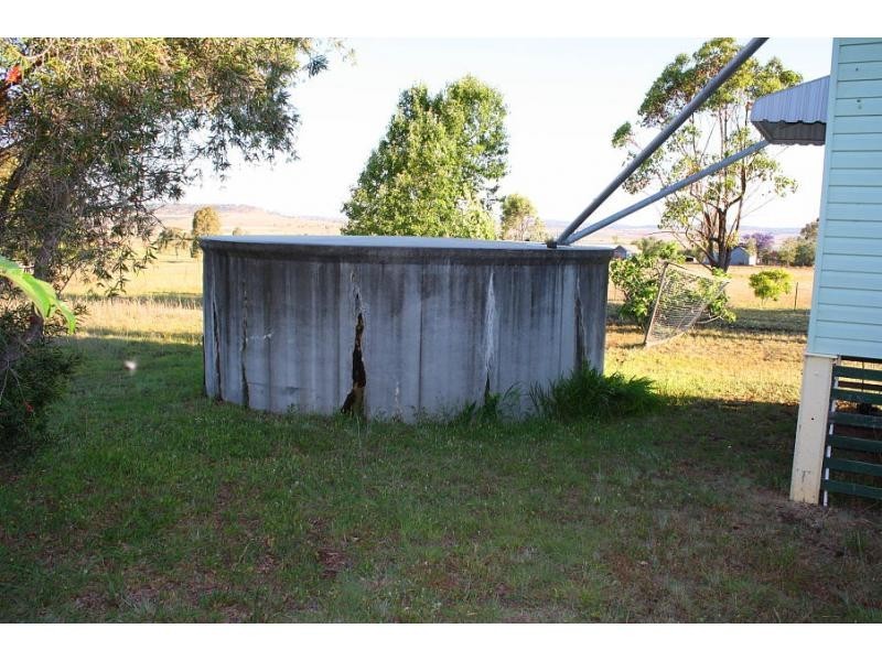 34 Sparksmans Road, Mount Marshall QLD 4362