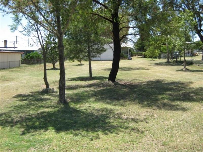 23 Wallace Street, Warwick QLD 4370