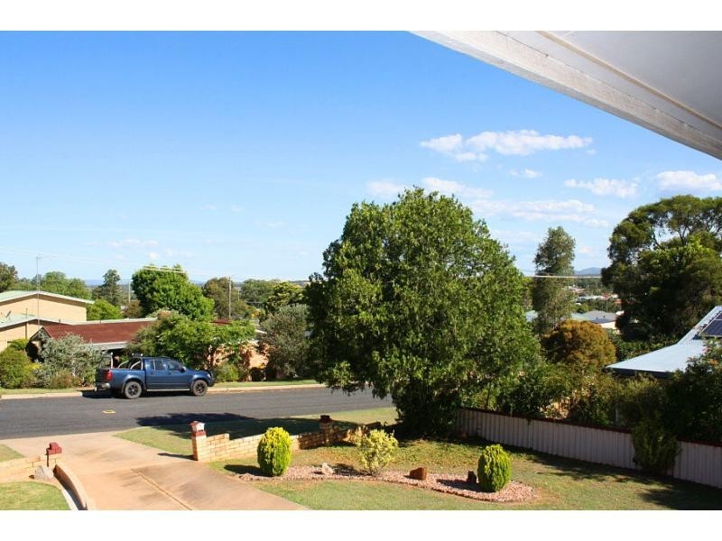 5 Merry Street, Warwick QLD 4370