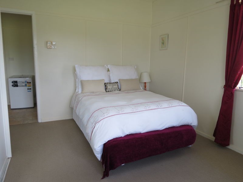 21 Wildash Street, Maryvale QLD 4370