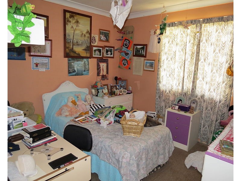 106 Maryvale Street St, Hendon QLD 4362