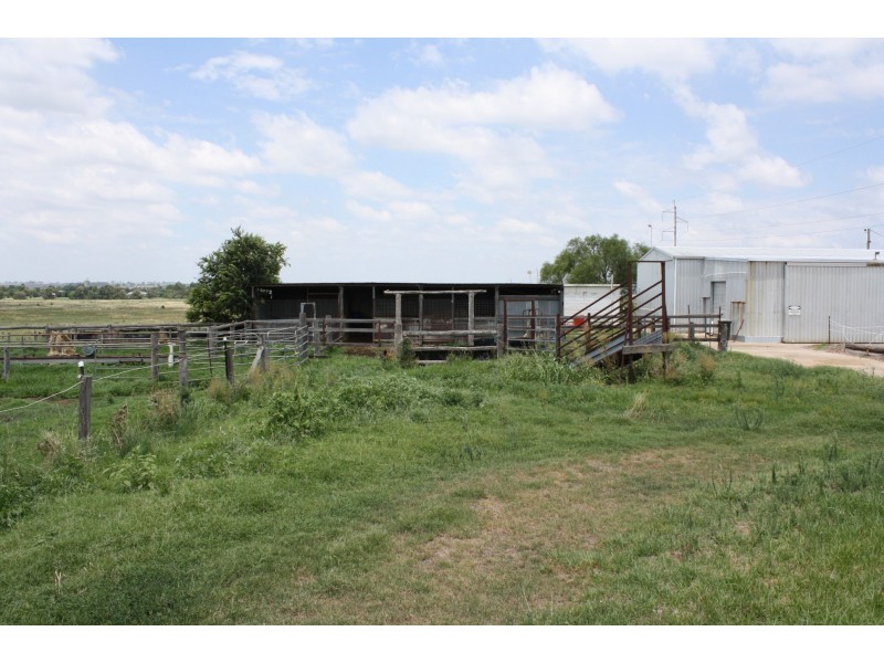 120 Allora-Clifton Road, Allora QLD 4362