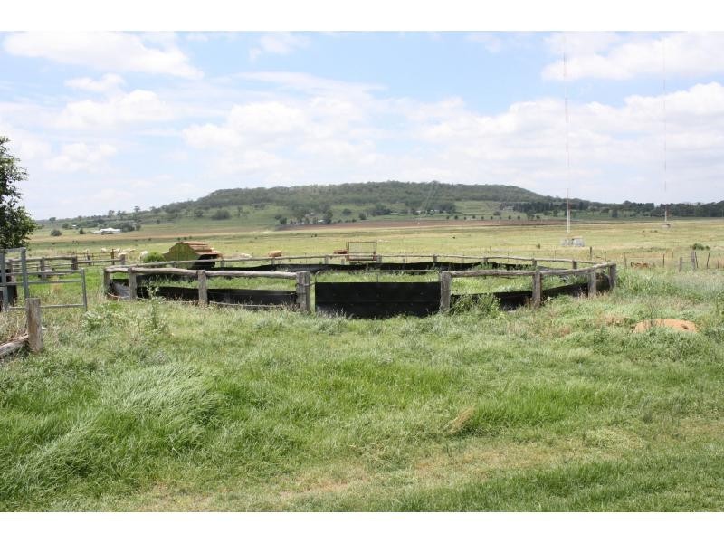 120 Allora-Clifton Road, Allora QLD 4362