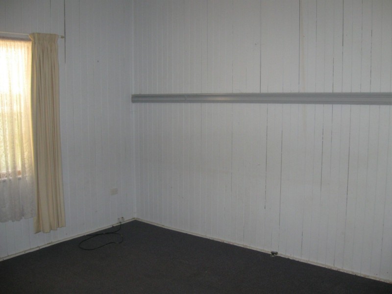 1 Drayton Street, Allora QLD 4362