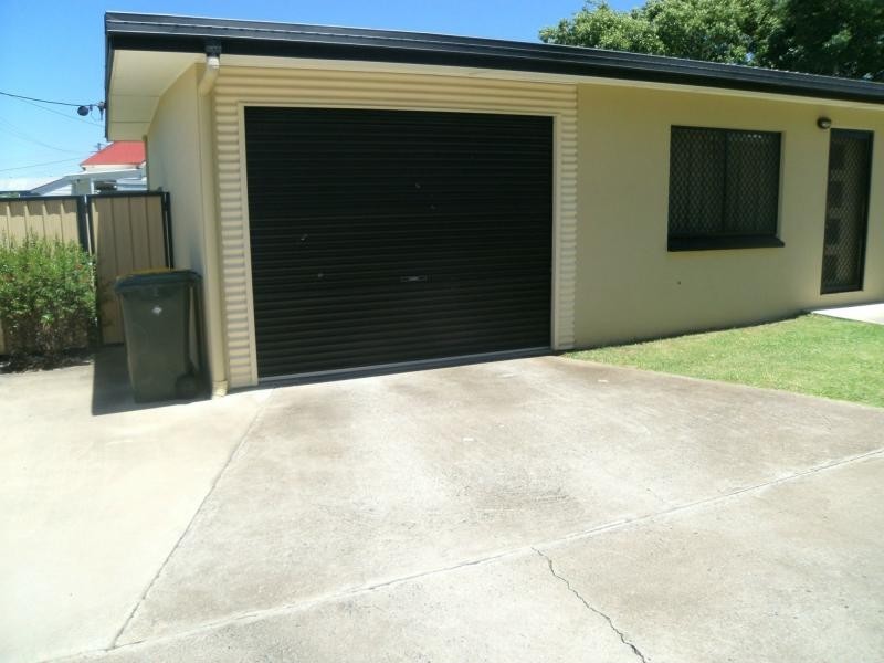 1/13 Cecil Street, Warwick QLD 4370
