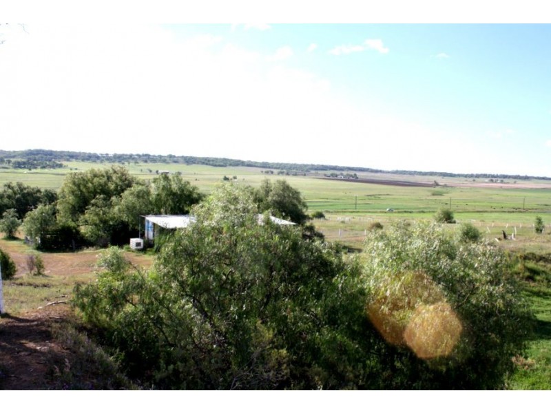 17341 New England Highway, Allora QLD 4362