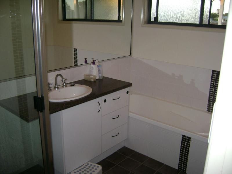 19 South Street, Allora QLD 4362