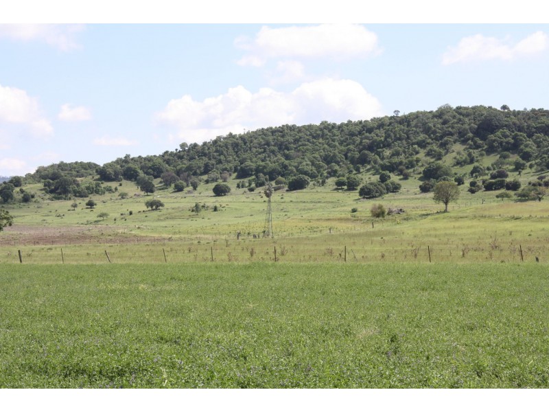 57 Briggs Road, Upper Freestone QLD 4370