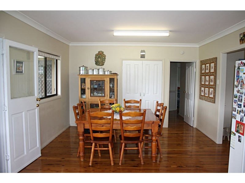 92 Tummaville Road, Leyburn QLD 4365