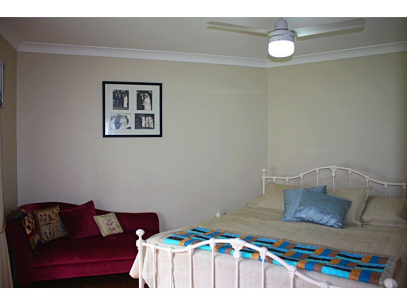 92 Tummaville Road, Leyburn QLD 4365