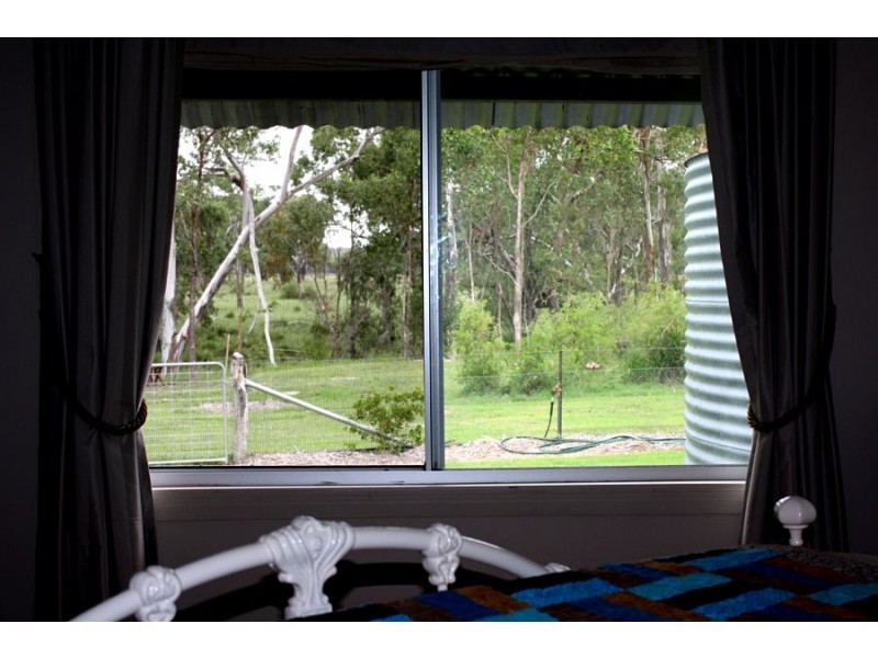 92 Tummaville Road, Leyburn QLD 4365