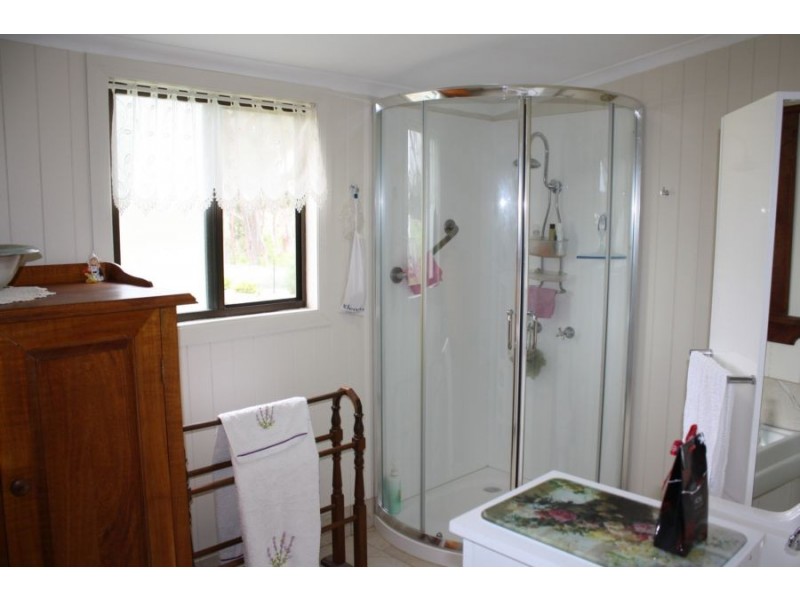 92 Tummaville Road, Leyburn QLD 4365