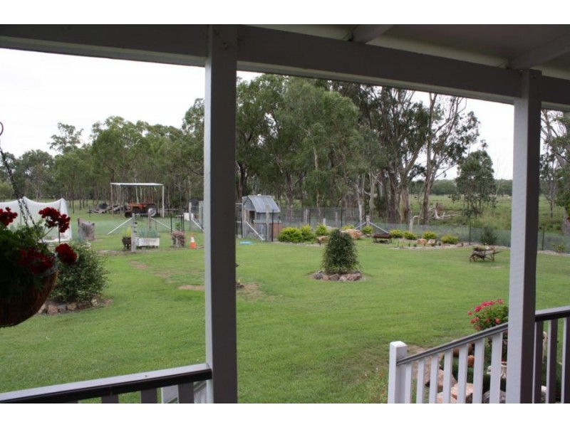 92 Tummaville Road, Leyburn QLD 4365