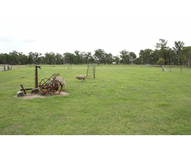 92 Tummaville Road, Leyburn QLD 4365