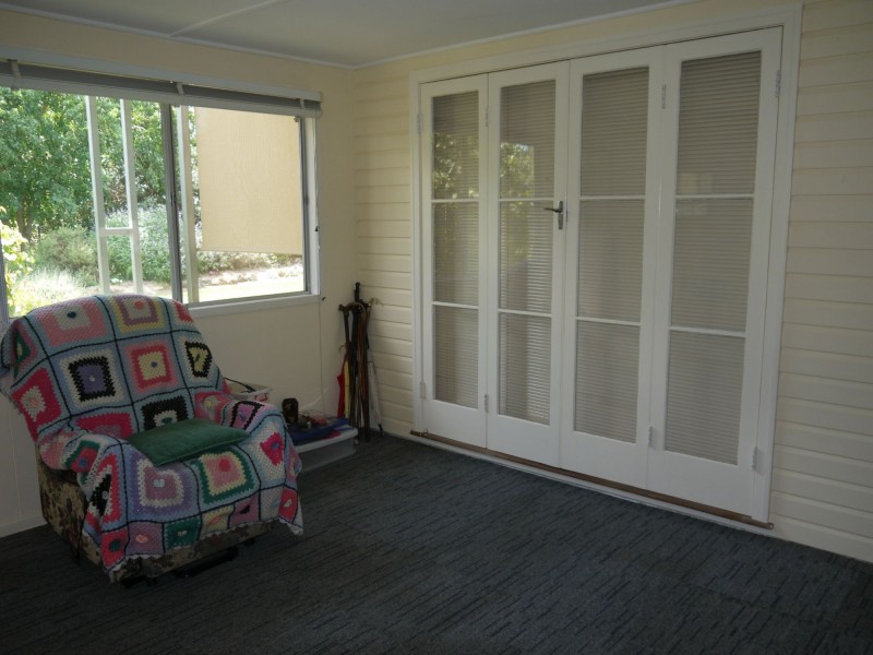 130 White Street, Pratten QLD 4370