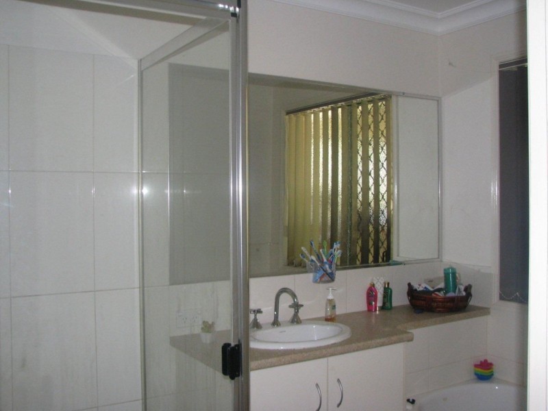 Rosenthal Heights QLD 4370
