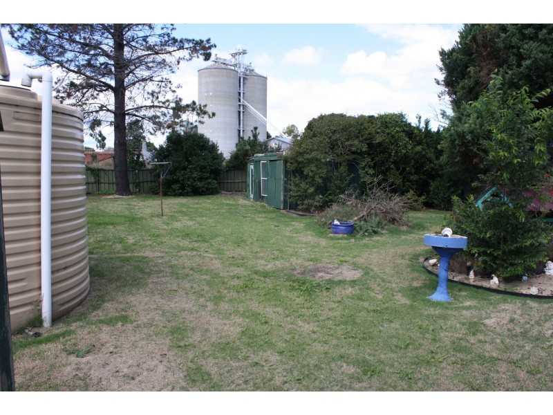 11 Forde Street, Allora QLD 4362