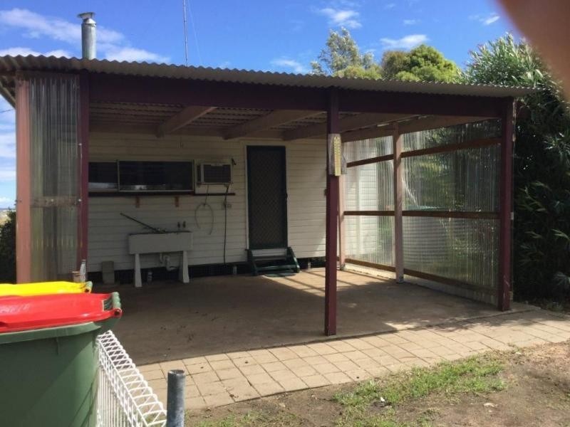 81 Logan Road, Clifton QLD 4361