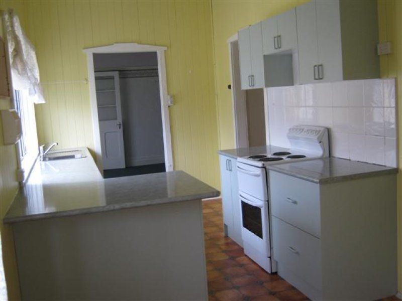 91 Dragon Street, Warwick QLD 4370