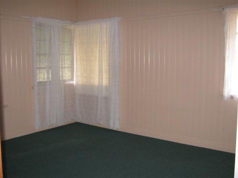 91 Dragon Street, Warwick QLD 4370