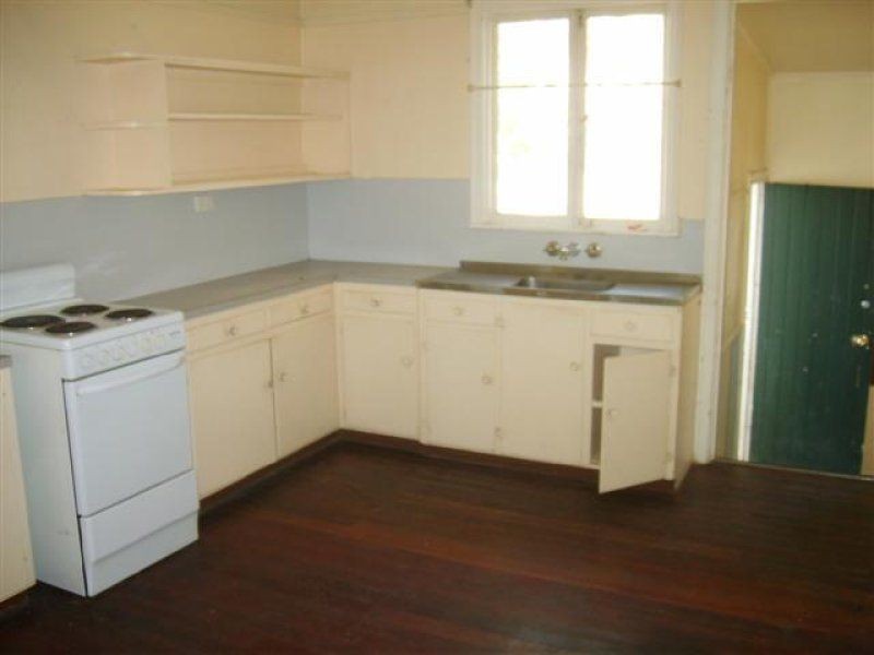 117 Ahern Lane, Pratten QLD 4370