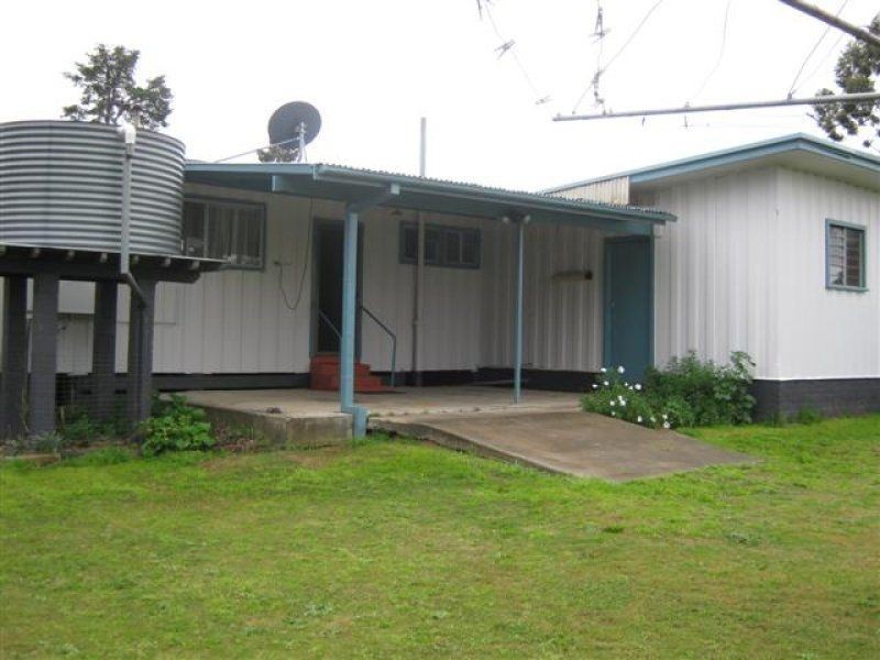 4 Ellwood Avenue, Warwick QLD 4370