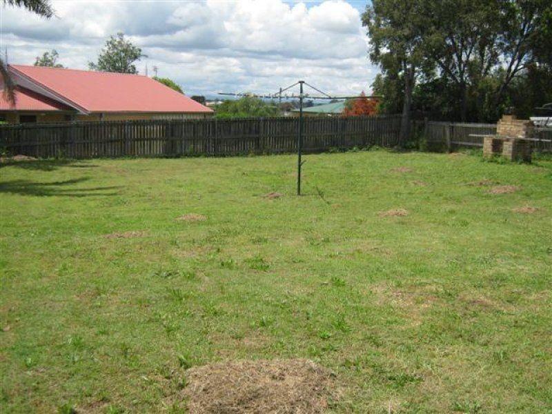278 East Street, Warwick QLD 4370