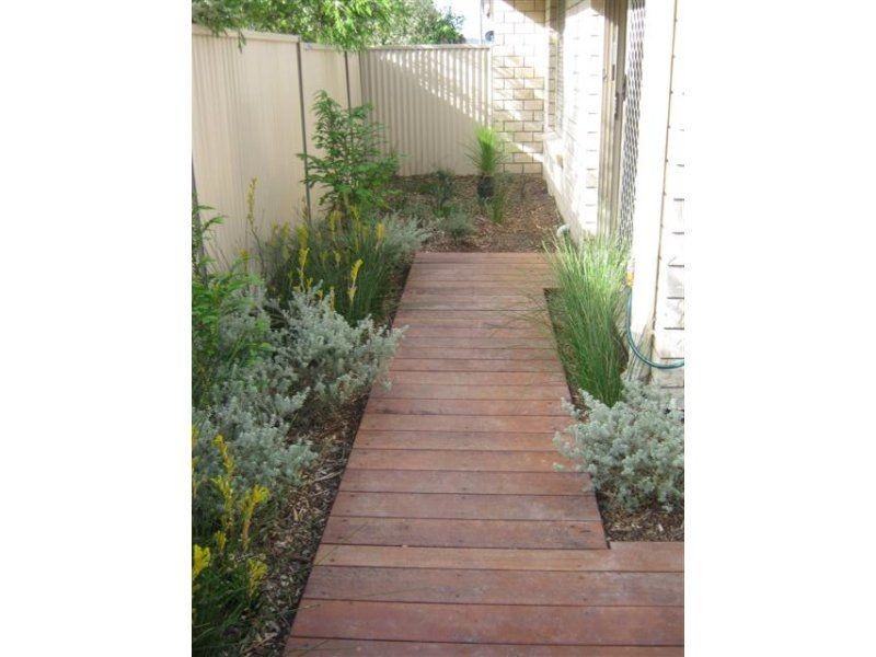 Unit 4/206 Wood Street, Warwick QLD 4370