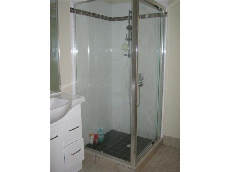 Unit 4/206 Wood Street, Warwick QLD 4370