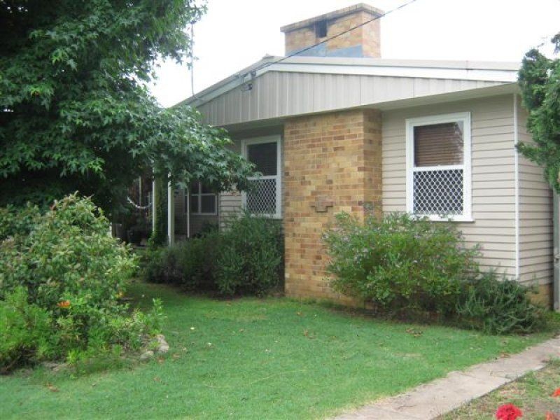 76 Hawker Road, Warwick QLD 4370