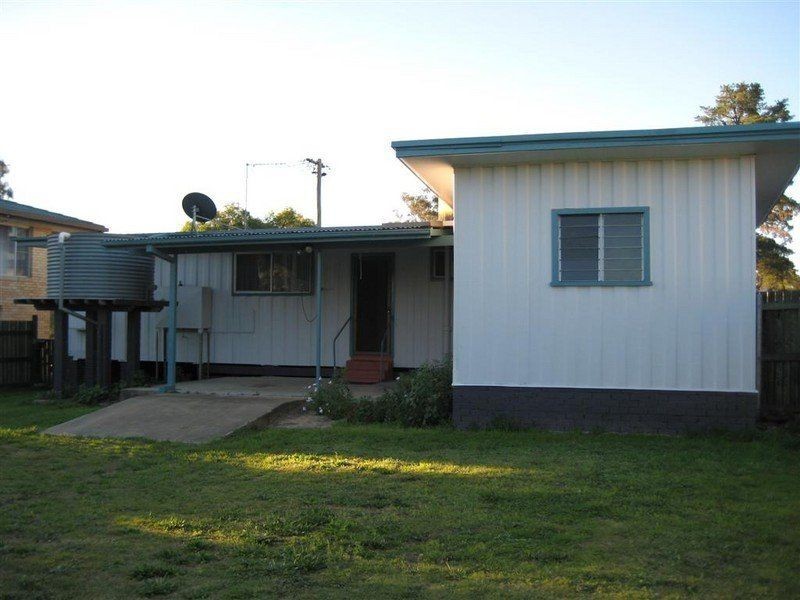 4 Ellwood Avenue, Warwick QLD 4370