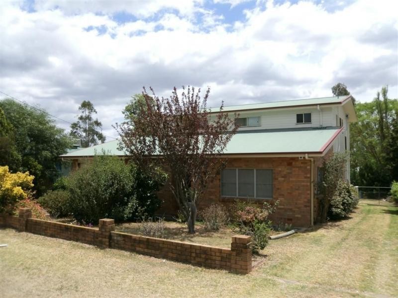 155 Pratten Street, Warwick QLD 4370