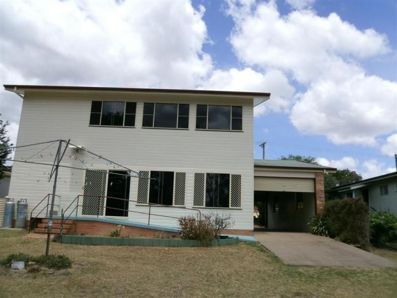 155 Pratten Street, Warwick QLD 4370