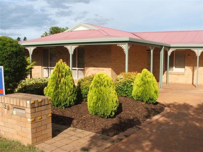 29 Flynn Drive, Warwick QLD 4370