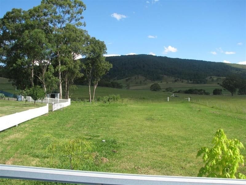Legume NSW 2476