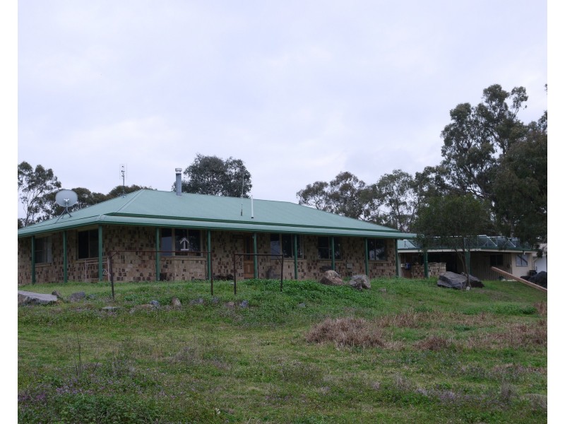 2396 “Sunnyside” Leyburn-Cunningham Road, Warwick QLD 4370