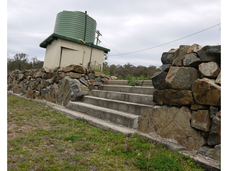 2396 “Sunnyside” Leyburn-Cunningham Road, Warwick QLD 4370