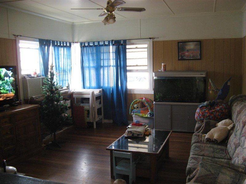 11 Dove Street, Leyburn QLD 4365