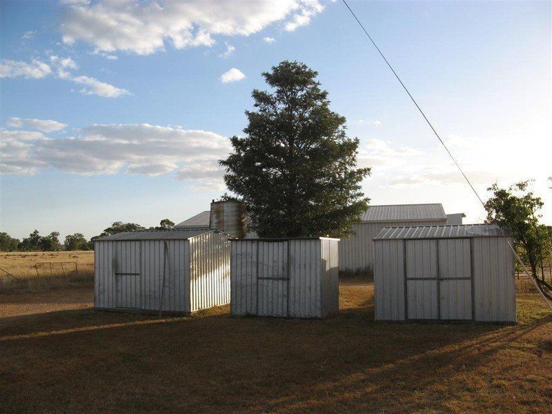 22026 Cunningham Highway, Inglewood QLD 4387