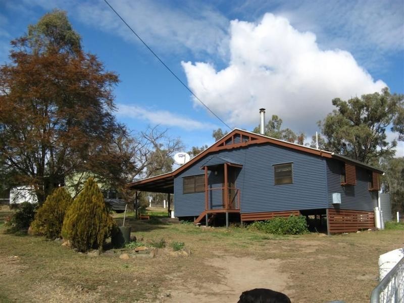 27 Railway Street, Karara, Warwick QLD 4370