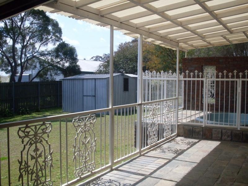 32 Fairway Drive, Warwick QLD 4370