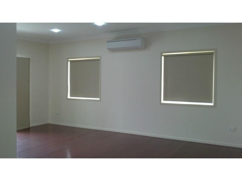 Unit 2/89 Guy, Warwick QLD 4370